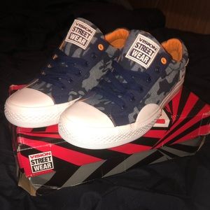 Original Vision Street wear